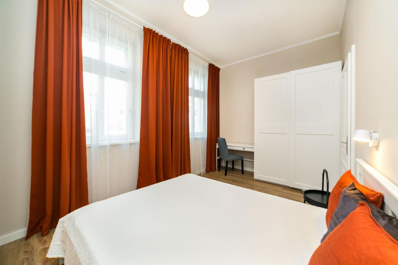 New Apartment 1 - Self Check In, Free Parking ブラチスラヴァ エクステリア 写真